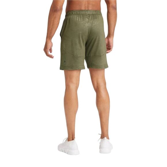 ❄️2/$5❄️[B9] Men's Camo Training Green Shorts 8.5", Size Small - Picture 2 of 6